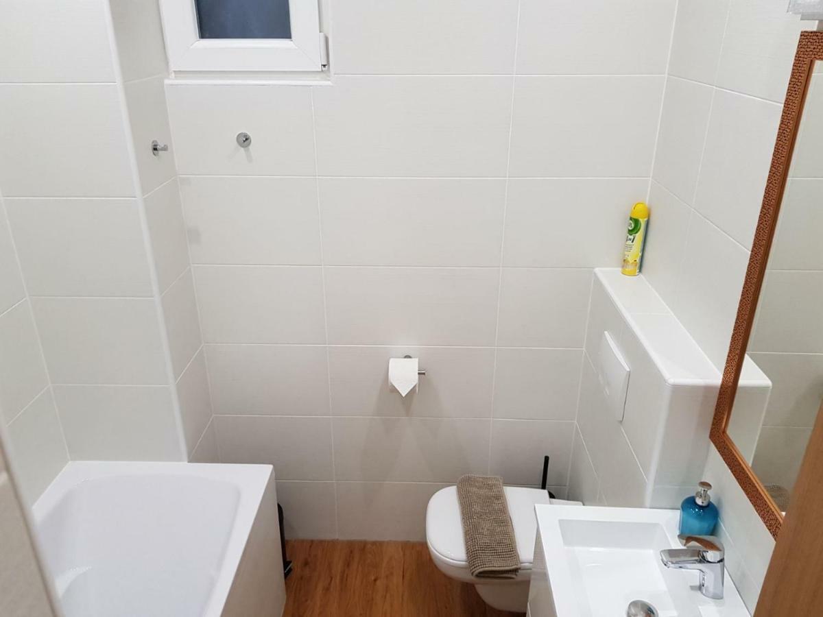 בודפשט Renaissance Studio Apartment מראה חיצוני תמונה